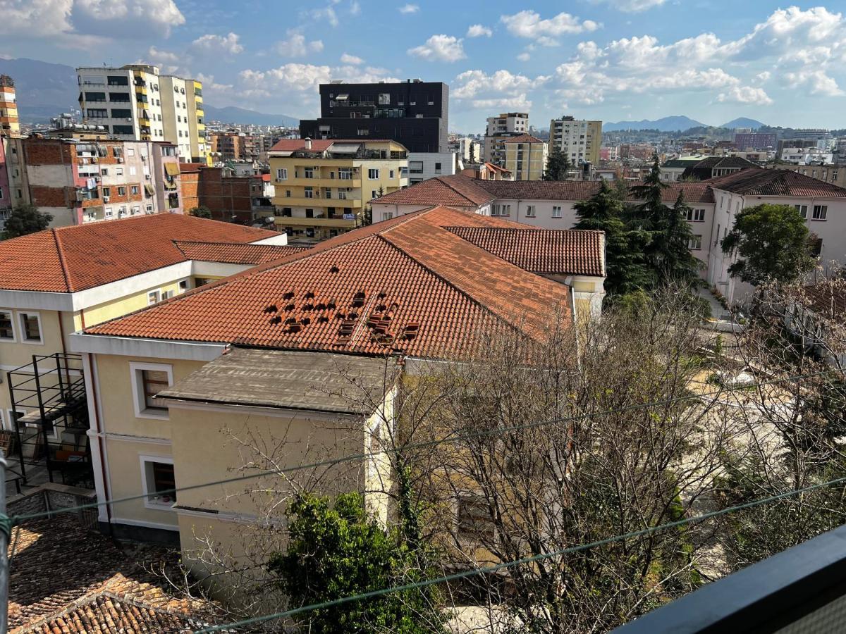 City Central Apartment 2 Tirana Eksteriør billede